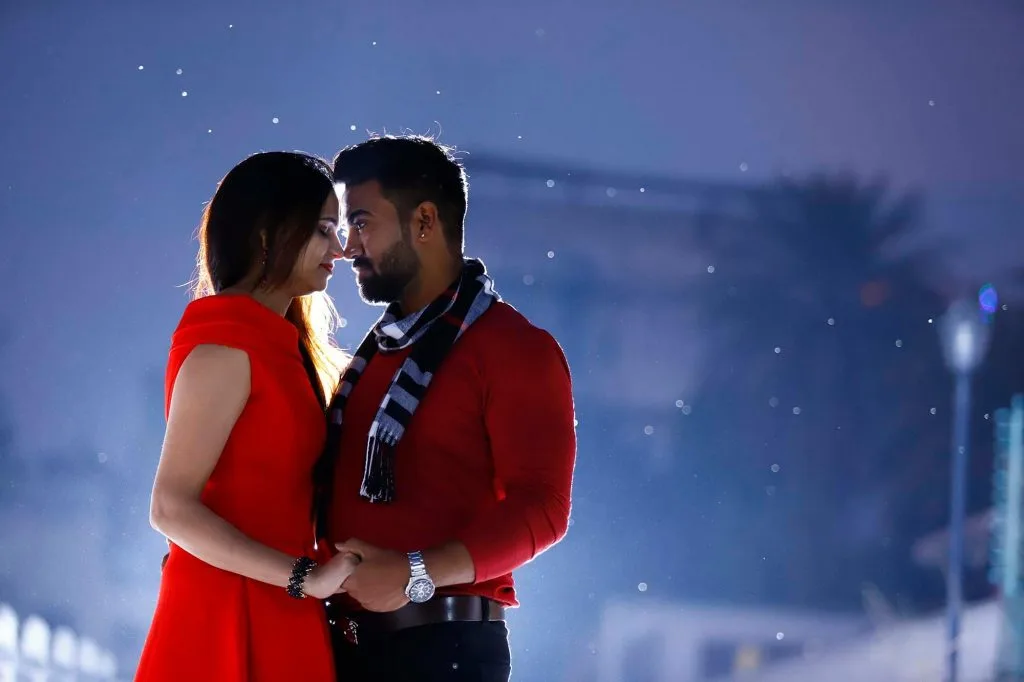 Pre-wedding shoot in Gorakhpur by Candid Clicks